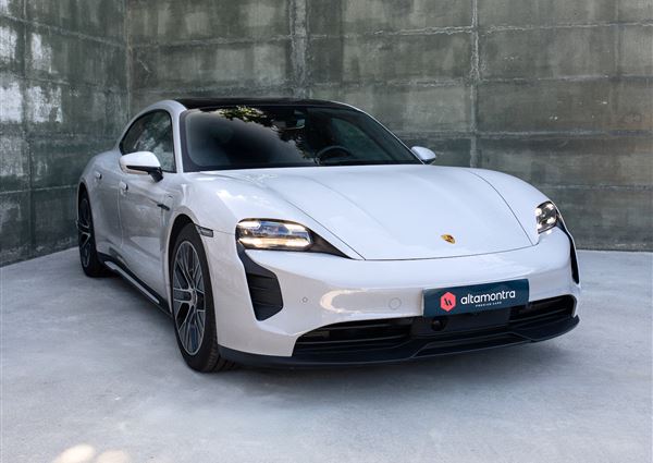 Porsche Taycan Sport Turismo 4S