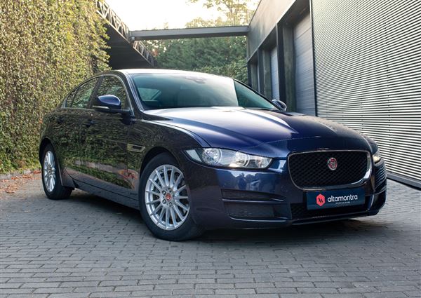Jaguar XE 2.0 D Prestige